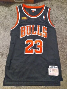 Michael Jordan Throwback Jersey 1997-1998 Swingman Edition Cheap Top Quality - Picture 1 of 4