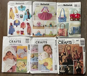 Set 6 McCalls Butterick Handarbeit Schnittmuster UNGESCHNITTEN Baby Stofftiere Handtasche - Bild 1 von 8