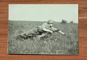 Foto | ÖBH Bundesheer | Soldat mit Stg 58 | sprungweises Vorbereiten - Bild 1 von 1