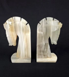 Horse Head Bookends, Set of Two, Vintage White Onyx Bookends, Hand Carved, 1970s - Picture 1 of 9