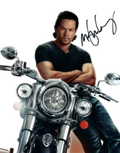 Mark Wahlberg signed 8x10 Picture Photo autographed with COA - Picture 1 of 1