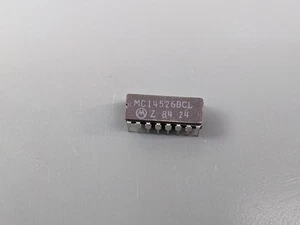 (5) Circuitos integrados MC14526, contador descendente de 4 bits preajustable Motorola Ceramic MC14526BCL, NOS - Imagen 1 de 2