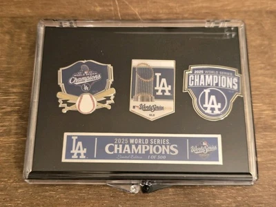 Los Angeles Dodgers Wincraft 2025 Serie Mundial Campeones Juego de tres piezas de prendedores LE Foto 1 de 3