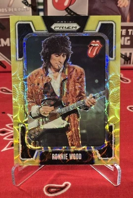 2025 Panini Prizm THE ROLLING STONES - Ronnie Wood #8 (Yellow Scope 132/199) - Image 1 of 4