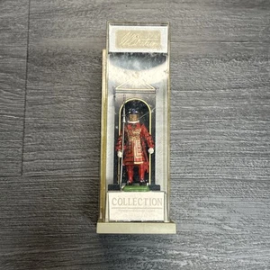 W Britain Collection Beef Eater Figure Statue Toy Brand NIB London England - Picture 1 of 5