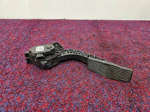 CHEVROLET MALIBU 16-20 OEM ACCELERATOR THROTTLE SENSOR GAS PEDAL - Foto 1 di 3
