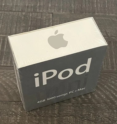 Boxed Collector's Apple iPod mini A1051 4 GB 2nd Generation - Silver (M9800LL/A) - Image 1 of 4