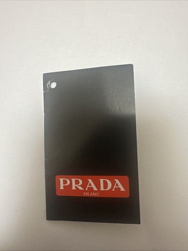 ETICHETTA ETICHETTA ABBIGLIAMENTO PRADA