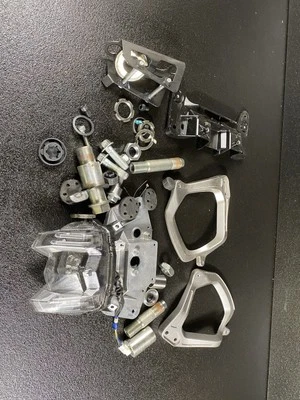 Yamaha Niken/GT MTX9 MXT850 2018 varias piezas soportes Foto 1 de 4