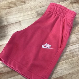 NWT  Youth Nike Knit Shorts Pink Small FD3015-629 - Picture 1 of 7