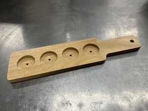 Paleta de muestra de cerveza de madera con 4 ranuras - Imagen 1 de 3