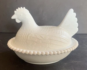 Vintage White Milk Glass Hen on a Nest Made by Indiana Glass Co. MINT - Picture 1 of 9