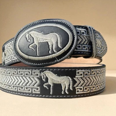 Cinturón vaquero negro bordado. Cinturón Western de cuero para hombre. Cinturón Mexicano Hombre. Foto 1 de 3