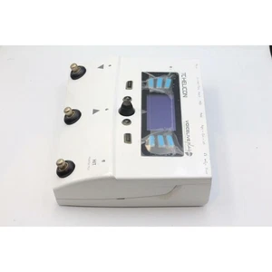 TC-Helicon VoiceLive Play GTX Vocal & Guitar Effects Pedal - Picture 1 of 5