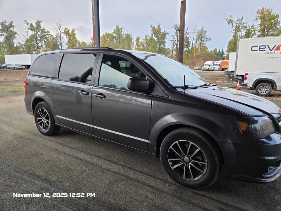 2018 Dodge Grand Caravan GT - Image 1 of 4