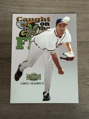 199 SKYBOX METAL UNIVERSE "CAUGHT ON THE FLY" GREG MADDUX FOIL INSERT BRAVES - Image 1 of 2