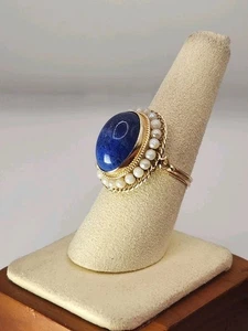 Anello Vintage Lapislazzuli Perla Floreale Oro Giallo 14K Dichiarazione Fiore Misura 7,5 - Foto 1 di 24