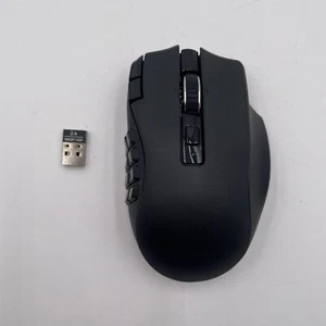 Razer Naga V2 HyperSpeed Wireless Gaming Mouse Black RZ01-03600100-R3U1 - Picture 1 of 7