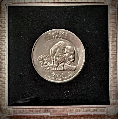 2005p Kansas State Quarter.  A Real Rare Deal. Spectacular Partial Circle 5c ? - Image 1 of 2