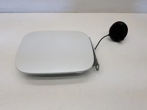 2018 RENAULT KADJAR 1.5 DIESEL FUEL FILLER CAP & FLAP COVER IN WHITE TEQNC - Picture 1 of 7