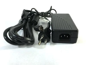 Genuine Zebra EA1050C -120 AC/DC Power Quad Charger +12V 4.2A/ UCLI72-4 - Picture 1 of 4