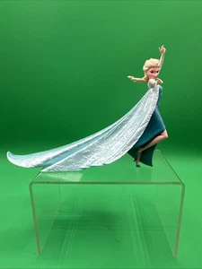 Hallmark QUEEN ELSA OF ARENDELLE 2018 Disney Frozen Keepsake w/ box - Picture 1 of 7