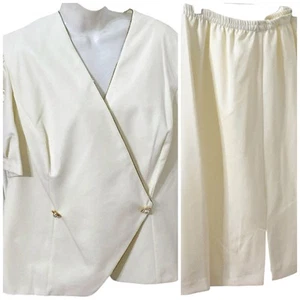 Vintage After Dark  White/Cream Vintage Chic 2 Piece Skirt Suit NWT - Picture 1 of 13