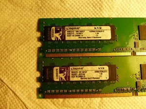02 Moduli KINGSTON 512MB PC2-5300 DDR2 667Mhz  KVR667D2N5/512 - Foto 1 di 3