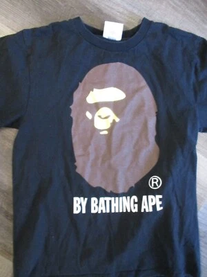 Camiseta A Bathing Ape Nowhere Co Auténtica Negra Logo Cuello Redondo Pequeña Foto 1 de 4