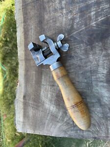 Vintage Dixon Cast Iron Hand Held Vise Gunsmith's  Serrated V Grooved Jaw