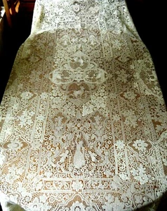 Antique Italian tablecloth needle lace Point Venise cherub's dancers deer birds - Picture 1 of 12