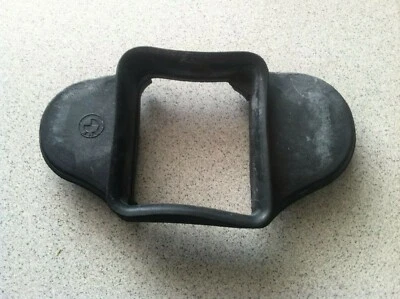 BMW 328i E90 2004-2012 - sello de freno de puerta trasera ~ 51227125589 Foto 1 de 3