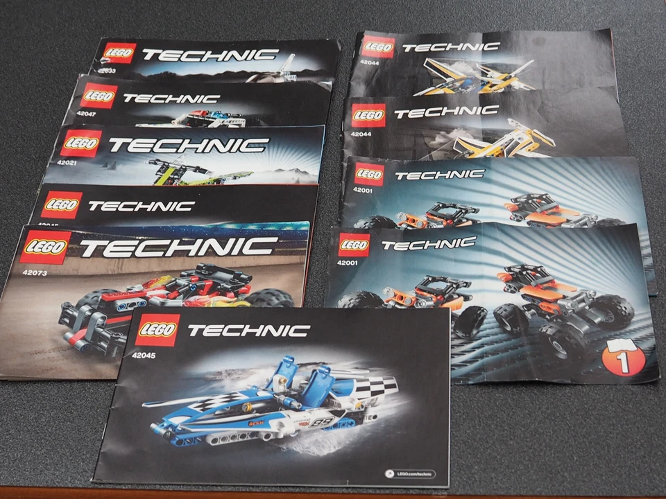 LEGO  TECHNIC  _  9  Bauanleitungen_ verschiedene Modelle - Bild 1 von 1