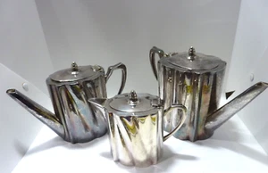 VINTAGE Silverplate, 3 Piece COLLECTION Tea Set ART DECO Style - Picture 1 of 14