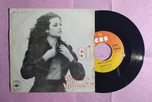 7" GIGLIOLA CINQUETTI - Sì - CBS CGD 2247 - PORTUGAL press (EX-/EX++) - Foto 1 di 2