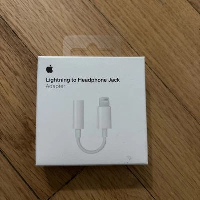 Apple MMX62AM/A 3.5mm Audio Adapter - Image 1 of 2