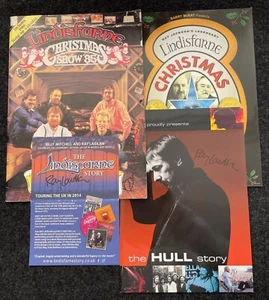 LINDISFARNE CONCERT PROGRAMMES ETC 1985-13 THREE ORIG AUTOGRAPHED BY RAY LAIDLAW - Foto 1 di 12