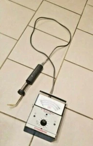 STRANDBERG M-200A THE MOISTURE MONITOR WAND SOLD FOR PARTS BATTERY CORROSION - Picture 1 of 12