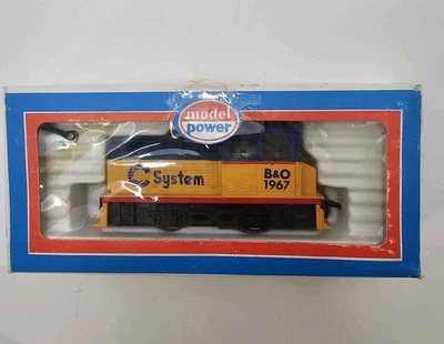 Model Power HO Scale Chessie B&O 1967 Railroad Train Set Piece Yellow Blue - Image 1 of 4
