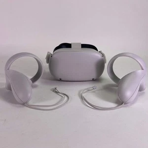Oculus Quest 2 128GB Standalone VR Headset Touch Controller KW49CM - Picture 1 of 13