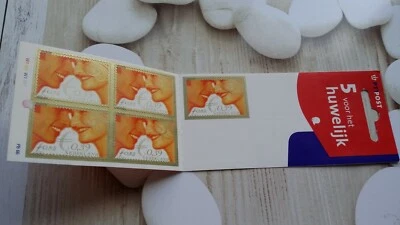 @NETHERLANDS 2001 MINT N H BOOKLET WEDDING 5 X 0.85f S G 2119. LOWER PRICE - Image 1 of 3