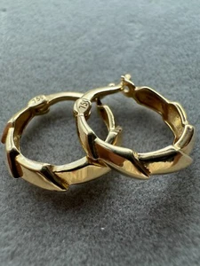 Real 18k Gold Snake Hug Earrings - Picture 1 of 9