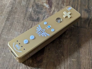 Nintendo Wii Zelda Skyward Sword Gold Remote Controller With Motion Plus Tested - Picture 1 of 3