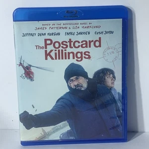 The Postcard Killings (Blu-Ray) Jeffrey Dean Morgan Famke Janssen FREE SHIPPING - Foto 1 di 1