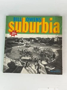 Suburbia Bill Owens  Fotofolio Intro by David Halberstam 1999 HC Very Good + - Bild 1 von 6