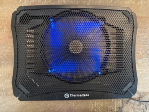 Thermaltake Massive V20 Notebook Cooler USED BLACK BLUE LED - Zdjęcie 1 z 4