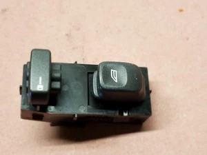 99-04 VOLVO S40 V40 RIGHT PASSENGER SIDE FRONT POWER WINDOW SWITCH OEM 30889755 - Picture 1 of 5