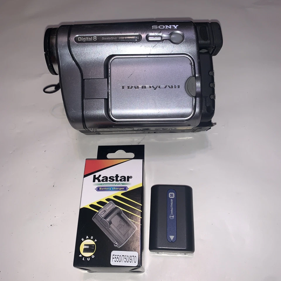 Sony Handycam DCR-TRV280 Camcorder NTSC Digital8 Camera Video Transfer - Image 1 of 4