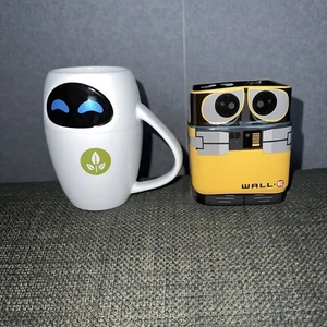 NEW DISNEY STORE EXCLUSIVE PAIR OF WALL E & EVE PIXAR CERAMIC MUGS ROBOT 3D used - Picture 1 of 15