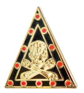 Skull & Crossbones Memento Mori & Lights Masonic Freemasonry Pin Badge - Picture 1 of 3